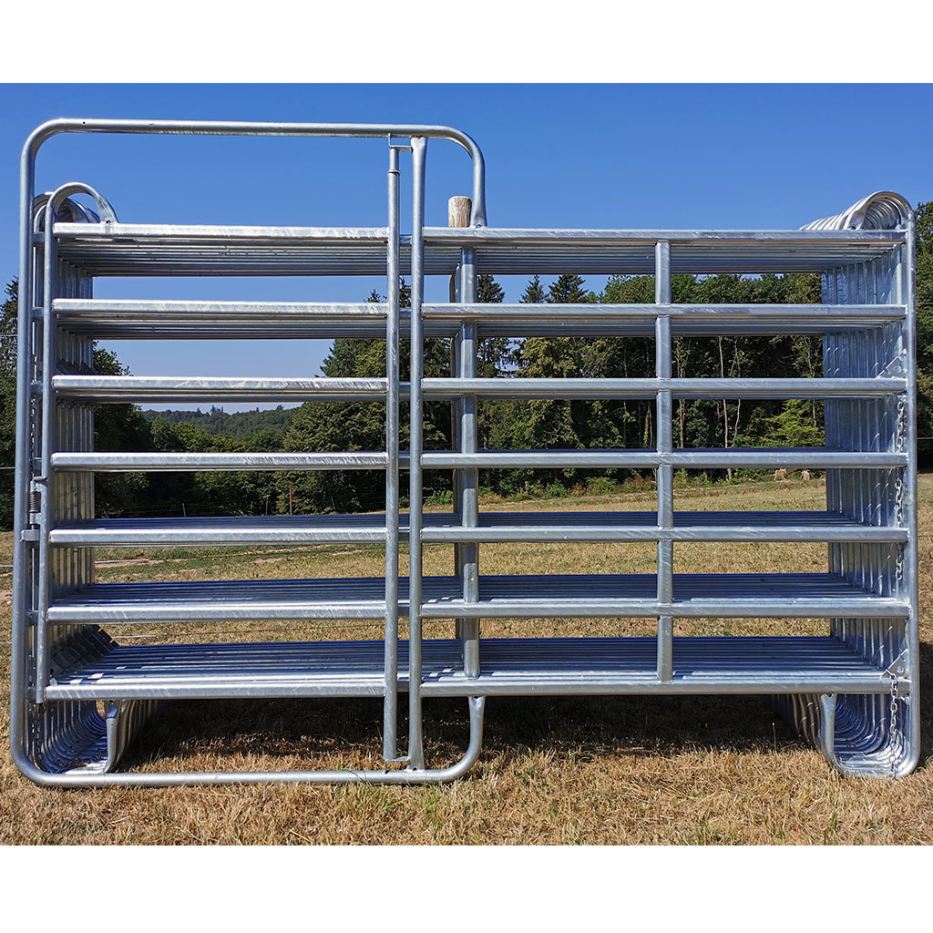 Parc de contention Enclos Paddock Box barrière Texas Panel. 14 Barrières de 3m x 1m80 de haut + 1 barrière porte. Livré avec chainettes et manilles de fixation Acier galvanisé à chaud Tube ovale de 50x30x1.5mm