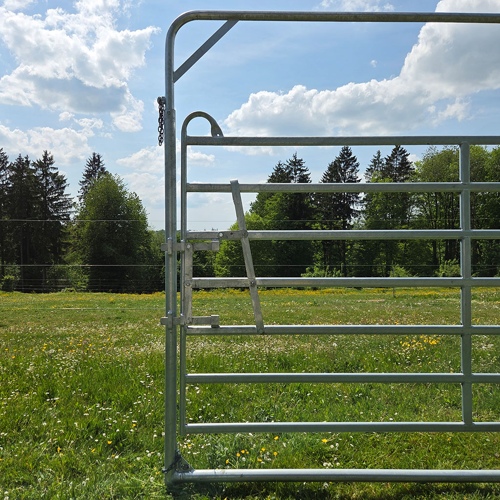 Porte sur arche avec cadre de porte ajustable en hauteur - 1m80 de haut partie barrière - Double verrouillage - Charnières haute résistance longue durée de vie - Passage jusqu'à 2m88 de haut et 3m04 de largeur
